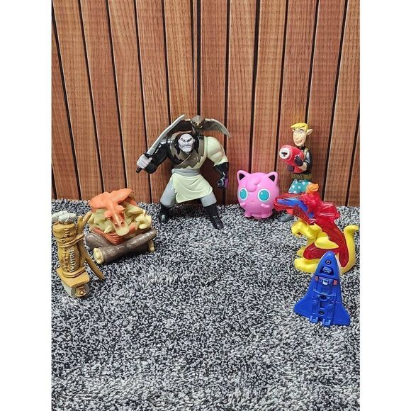 Kid's Meal Toy Lot  - Picture 2 of 11